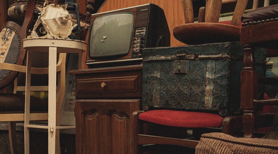 Buying Used Furniture: Myths vs Reality